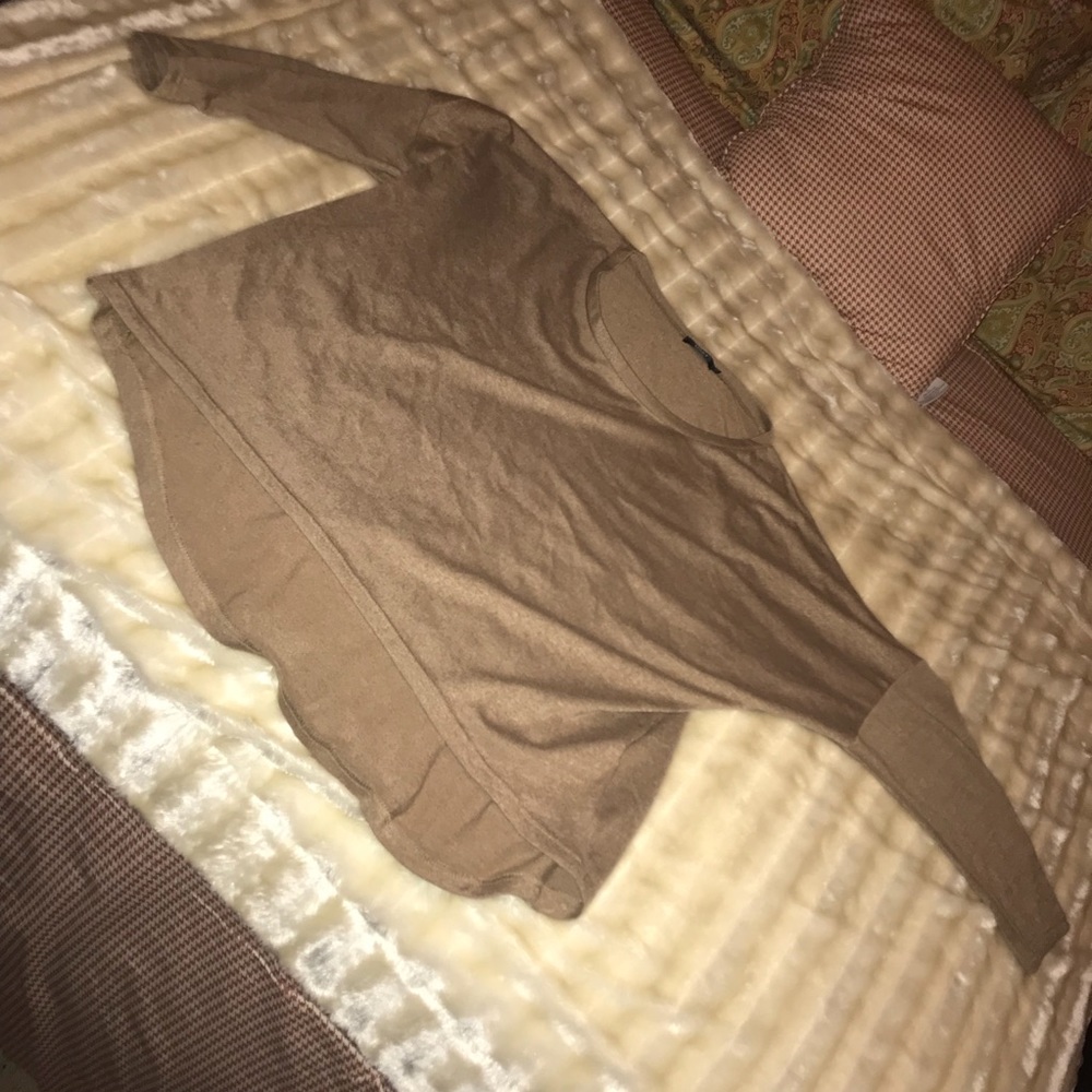 Gold shimmer pullover top - Picture 2 of 2